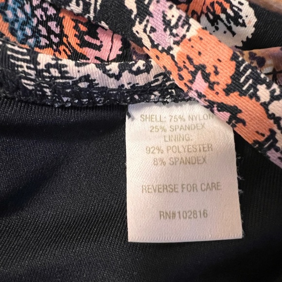 Garnet Hill‎ Floral Bathing Suit Skirt Swimsuit Top 6 Bottom Size 4 - Picture 6 of 15